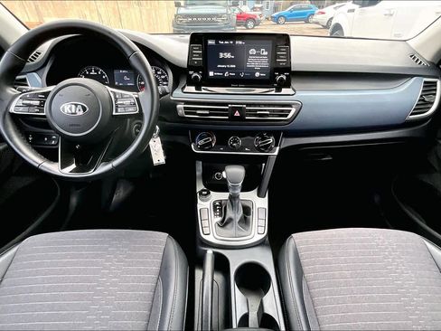 Used 2021 Kia Seltos S image 15