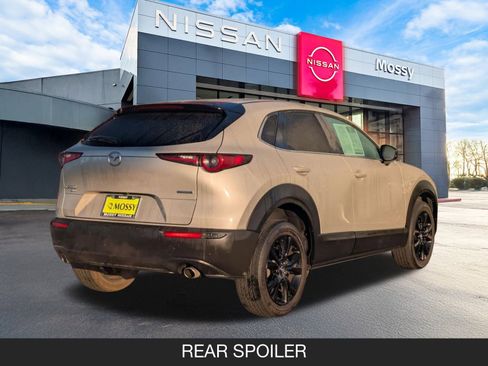Used 2024 MAZDA CX-30 AWD 2.5 S w/ Select Sport Pkg image 8