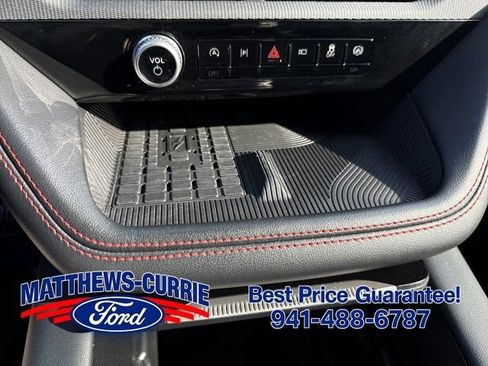 Used 2025 Ford Explorer ST AWD/4WD image 20