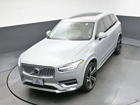 Used 2024 Volvo XC90 B6 Ultimate w/ Lounge Package AWD/4WD image 46
