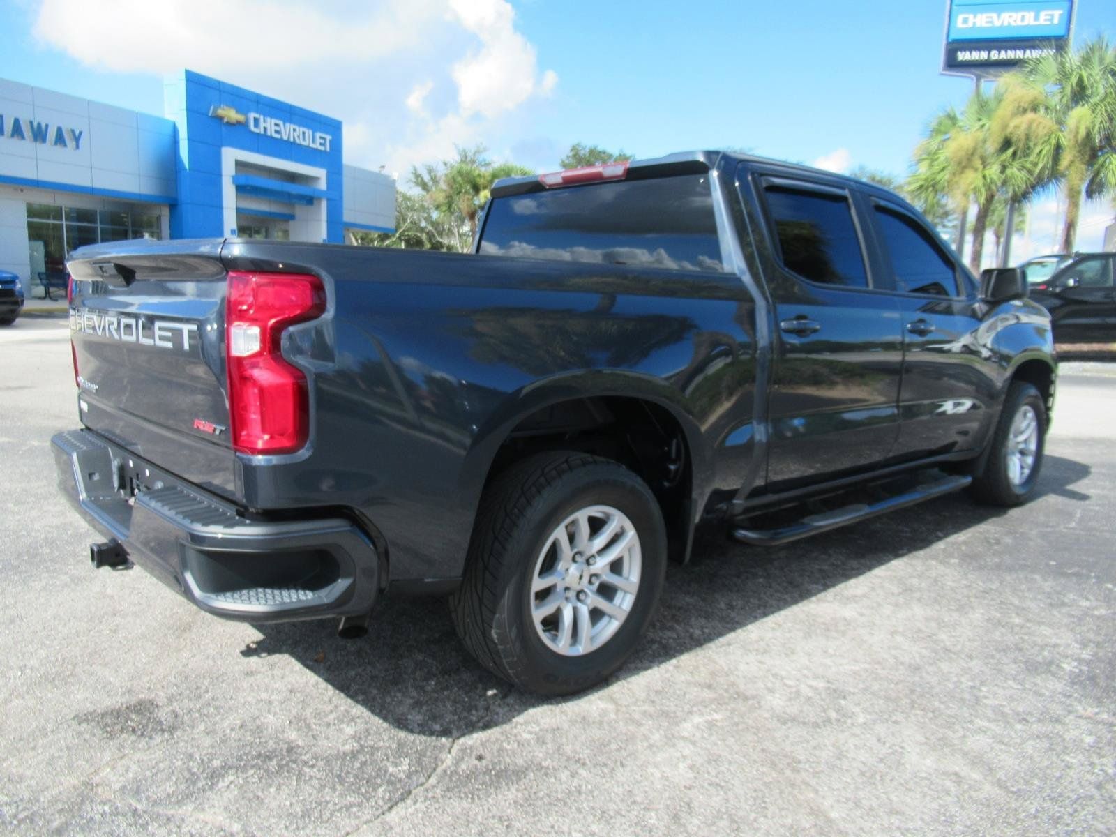 Used 2021 Chevrolet Silverado 1500 RST RWD image 5
