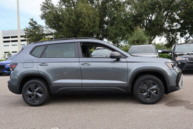 Certified 2025 Volkswagen Taos S FWD image 8