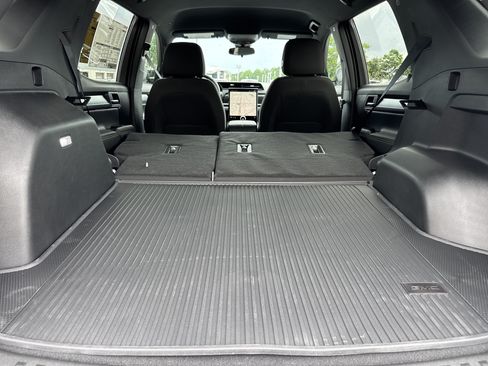 New 2026 GMC Terrain Elevation w/ Black Edition FWD image 32