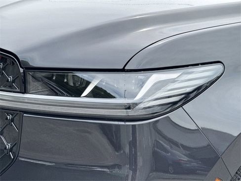 New 2025 Lincoln Navigator Reserve w/ Jet Appearance Package image 9