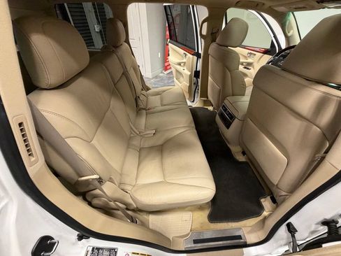 Used 2010 Lexus LX 570 4WD image 55
