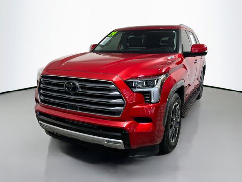 Used 2024 Toyota Sequoia Limited w/ Tow Technology Package AWD/4WD image 10