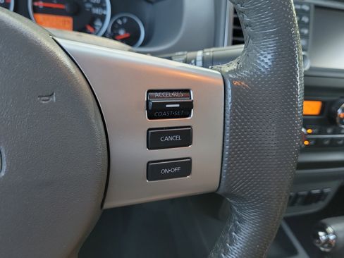 Used 2019 Nissan Frontier SL RWD image 19