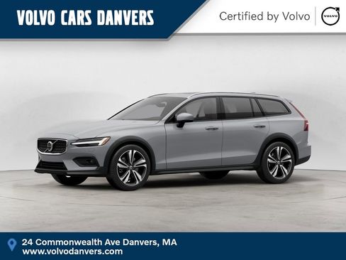 Certified 2025 Volvo V60 B5 Cross Country Plus AWD/4WD image 1
