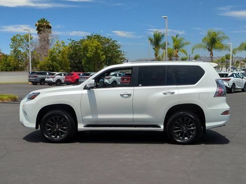 Used 2021 Lexus GX 460 Premium w/ Premium Package AWD/4WD image 8