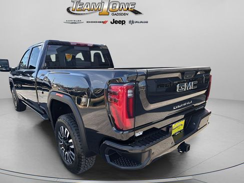 Used 2026 GMC Sierra 2500 Denali Ultimate w/ Max Trailering Package image 6