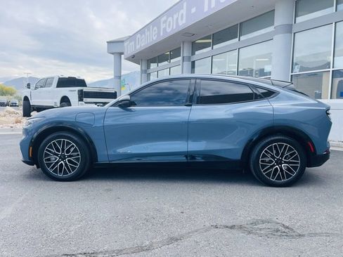 Used 2024 Ford Mustang Mach-E Premium image 7