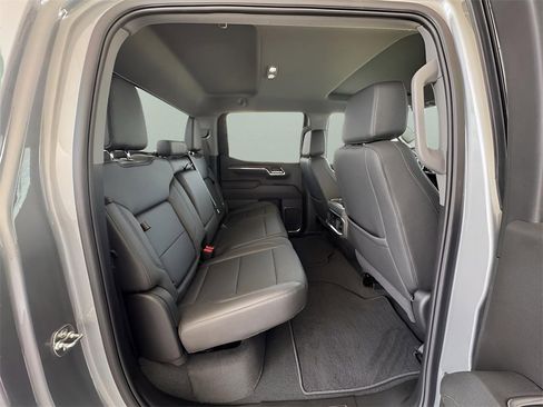 Used 2025 GMC Sierra 1500 SLT w/ SLT Premium Package image 24