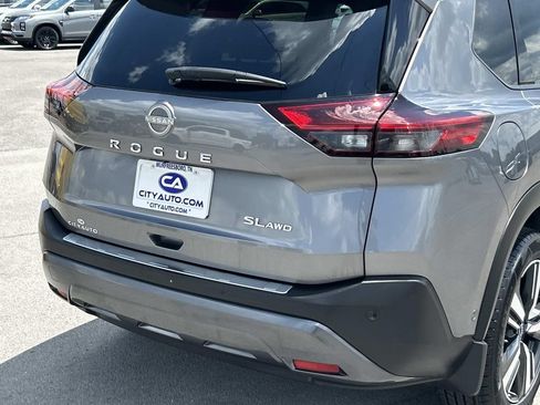 Used 2023 Nissan Rogue SL w/ SL Premium Package AWD/4WD image 14