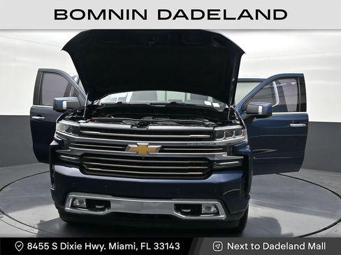 Used 2021 Chevrolet Silverado 1500 High Country w/ Technology Package image 40
