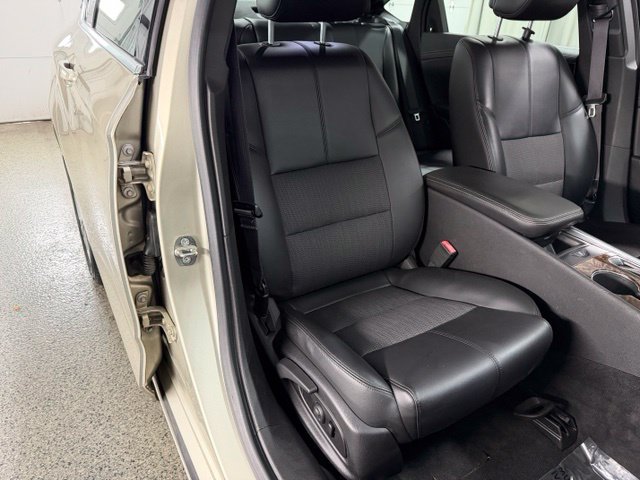 Used 2014 Chevrolet Impala LT FWD image 21