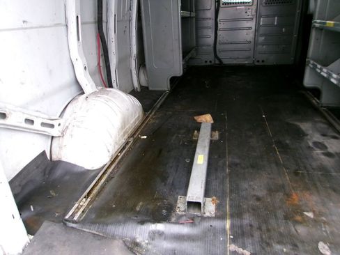 Used 2019 Chevrolet Express 3500 Extended w/ Driver Convenience Package image 12