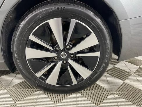 Used 2020 Nissan Altima 2.5 SL FWD image 29