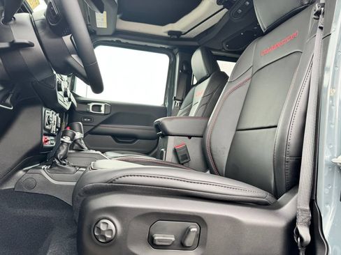 New 2026 Jeep Gladiator Rubicon AWD/4WD image 14