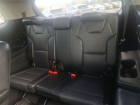 Used 2023 Kia Telluride EX w/ EX Captain's Chair Package image 24