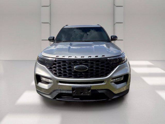 Used 2022 Ford Explorer ST-Line w/ Class IV Trailer Tow Package RWD image 2