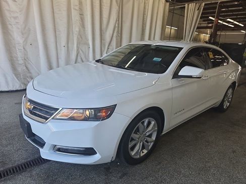 Used 2019 Chevrolet Impala LT image 2