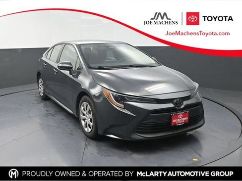 Certified 2024 Toyota Corolla LE FWD image 1