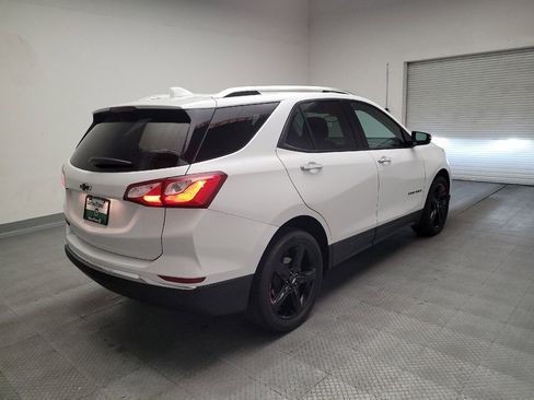 Used 2021 Chevrolet Equinox Premier w/ Redline Edition image 9