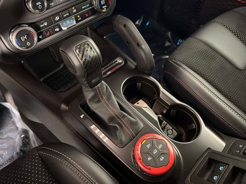 Used 2024 Ford Bronco Raptor w/ Interior Carbon Fiber Pack 6 image 44