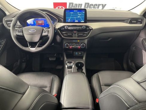 Used 2022 Ford Escape SEL w/ Technology Package image 6