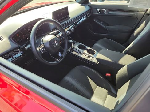 Used 2024 Honda Civic Sport image 3