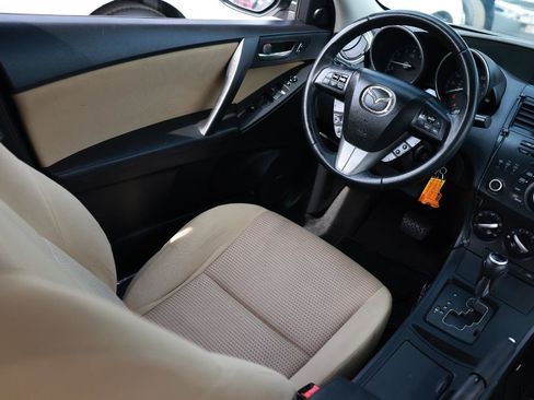 Used 2012 MAZDA MAZDA3 i Touring FWD image 20