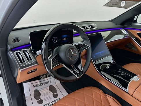 New 2025 Mercedes-Benz S 580 4MATIC Sedan image 10