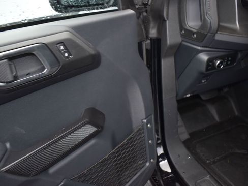 New 2025 Ford Bronco Badlands AWD/4WD image 10