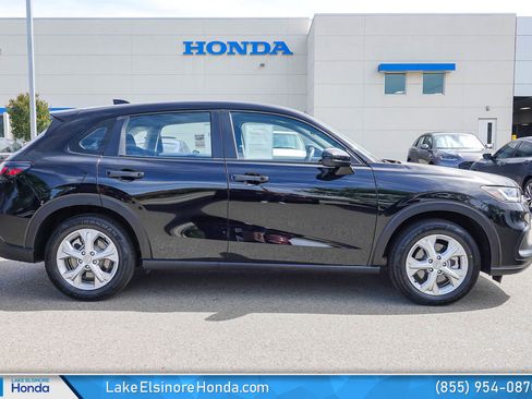 Certified 2025 Honda HR-V LX image 6