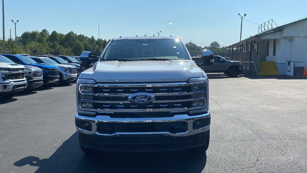 New 2027 Ford F250 Lariat w/ Lariat Premium Package AWD/4WD image 2