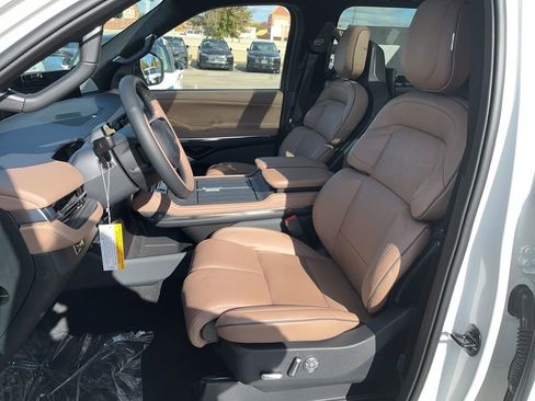 New 2025 Lincoln Navigator L Black Label image 35