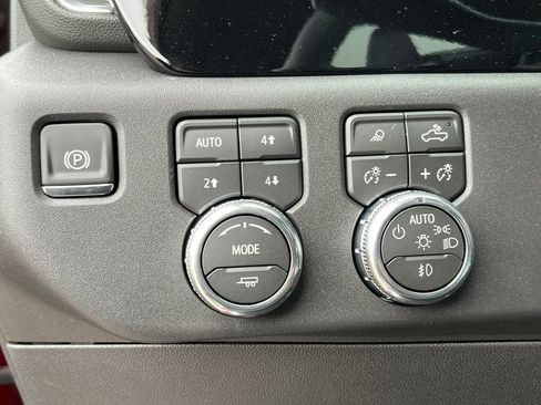 New 2026 GMC Sierra 1500 SLT w/ SLT Premium Plus Package image 25