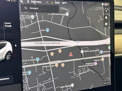 Used 2020 Tesla Model Y Long Range image 13