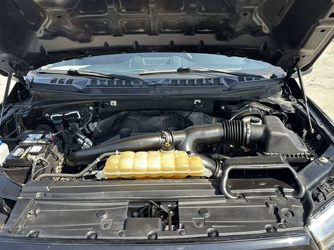 Used 2019 Ford F150 XL w/ Equipment Group 101A Mid AWD/4WD image 10