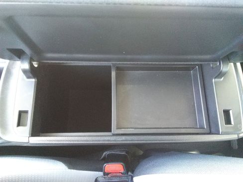 Used 2016 Toyota Prius Two image 15