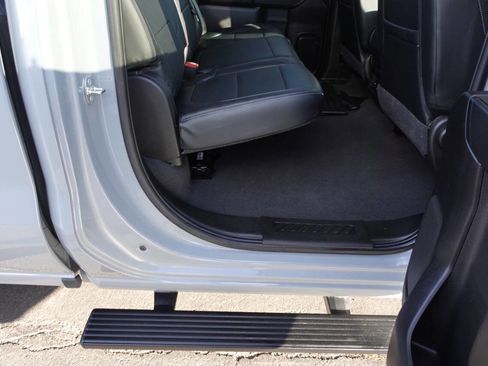 Used 2024 Chevrolet Silverado 1500 Custom image 25