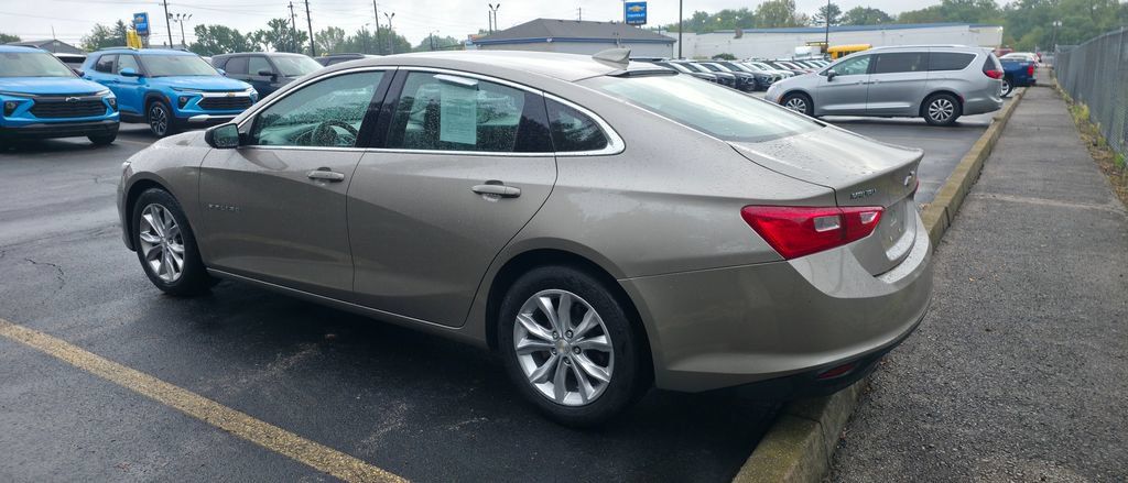 Used 2023 Chevrolet Malibu LT FWD image 4