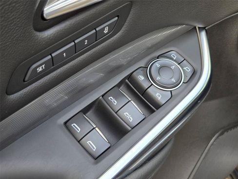 Used 2024 Cadillac XT4 Premium Luxury FWD image 26