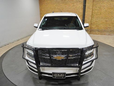 Used 2018 Chevrolet Tahoe 4WD w/ Remote Keyless Entry Package image 5