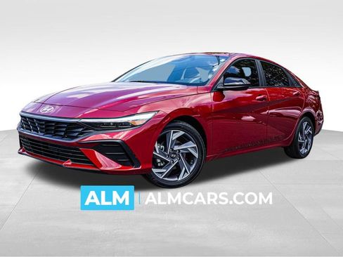 Used 2025 Hyundai Elantra Sport image 1