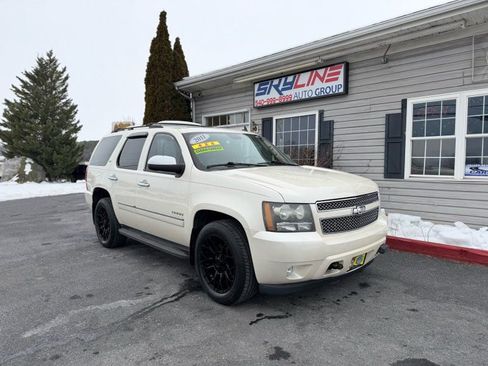 Used 2011 Chevrolet Tahoe LTZ image 2