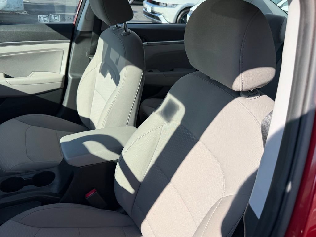 Used 2020 Hyundai Elantra SEL FWD image 13