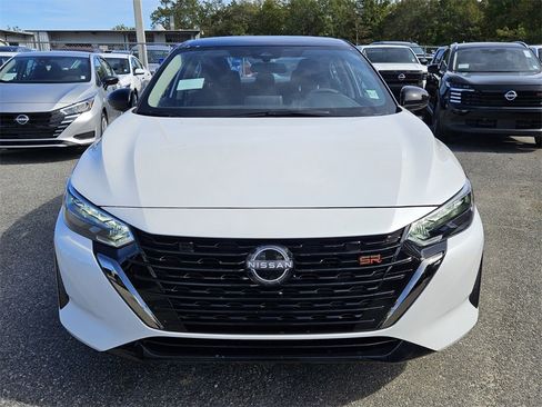 New 2025 Nissan Sentra SR image 18