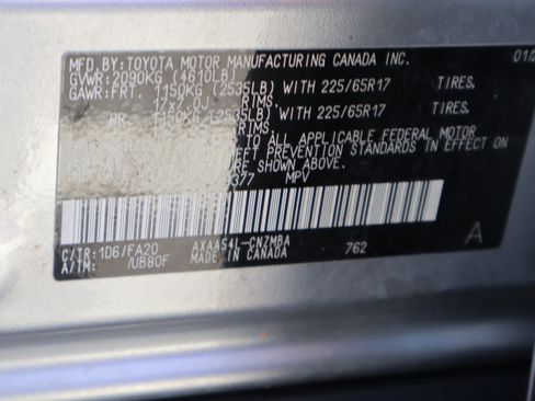 Used 2025 Toyota RAV4 XLE image 44