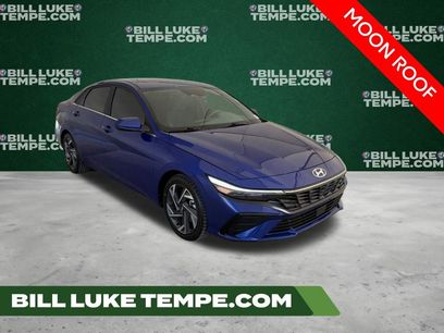 Used 2024 Hyundai Elantra SEL w/ Convenience Package